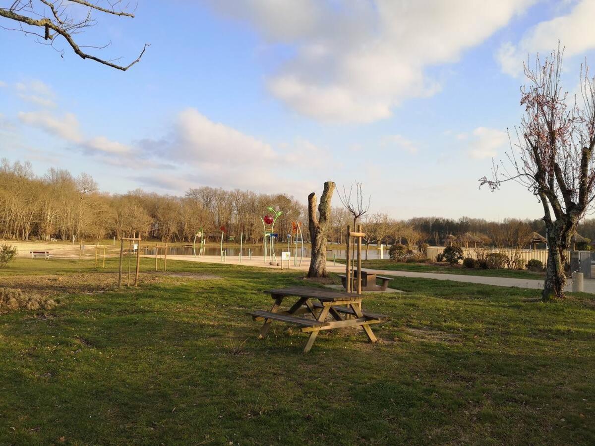 T1 Bis De 27M2 A Barbotan -Minimum 21 Nuits - Au Calme #Vacances#Cure-Lac Et Piscine A 1 Km, Cazaubon Exterior foto